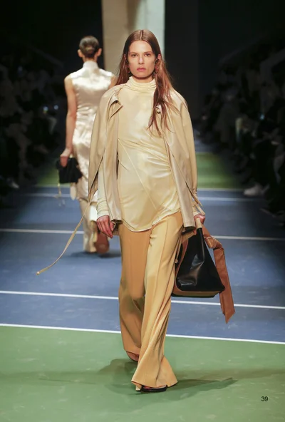 Look 39
